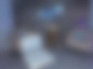 SQUIRTER DOLL's Live Sex Cam Show