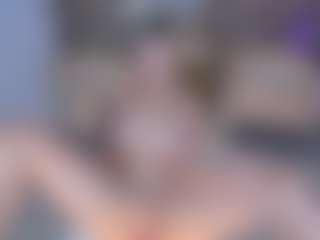 Live cam show with SQUIRTER DOLL - Brown Eyes Blonde Hair on Camming Site