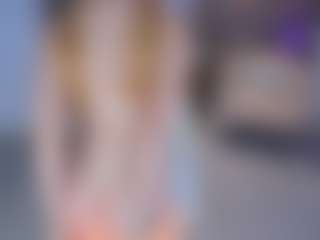 SQUIRTER DOLL's Live Sex Cam Show