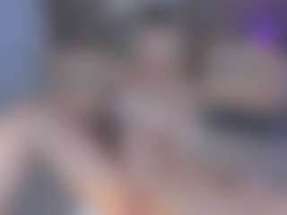 SQUIRTER DOLL's Live Sex Cam Show