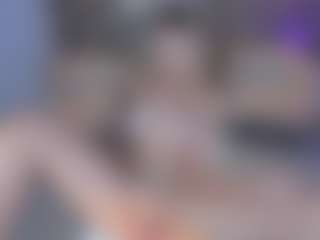 SQUIRTER DOLL's Live Sex Cam Show