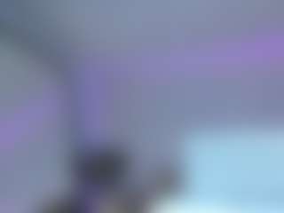 SQUIRTER DOLL's Live Sex Cam Show