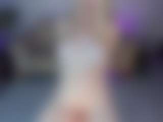 SQUIRTER DOLL's Live Sex Cam Show