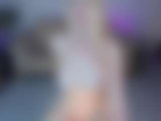 SQUIRTER DOLL's Live Sex Cam Show