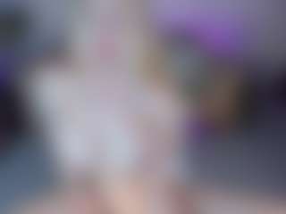 SQUIRTER DOLL's Live Sex Cam Show