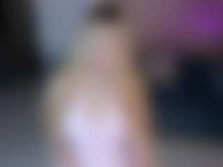 Live cam show with SQUIRTER DOLL - Amateur on slutload