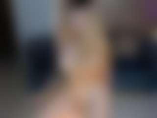 Live cam show with SQUIRTER DOLL - Athletic Amateur on https://playwithruby.com