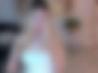 SQUIRTER DOLL's Live Sex Cam Show