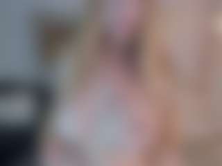Live cam show with SQUIRTER DOLL - Living Room on Camming Site