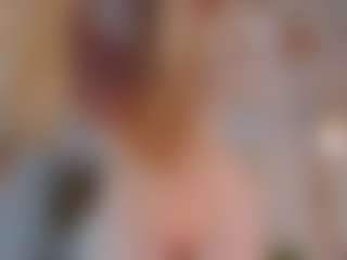 Live cam show with SQUIRTER DOLL - Squirt Blonde Hair on Latina Girls
