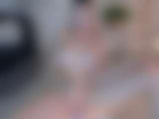 SQUIRTER DOLL's Live Sex Cam Show
