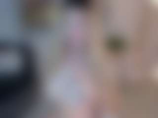 SQUIRTER DOLL's Live Sex Cam Show