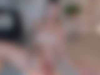 SQUIRTER DOLL's Live Sex Cam Show