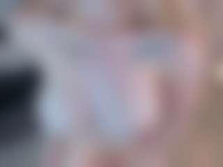 SQUIRTER DOLL's Live Sex Cam Show