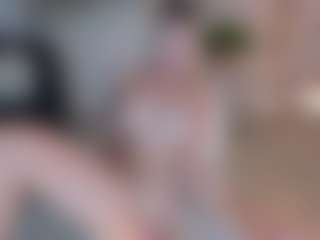 SQUIRTER DOLL's Live Sex Cam Show