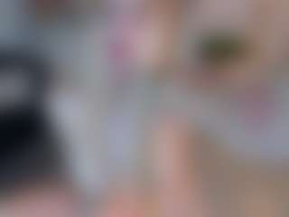 SQUIRTER DOLL's Live Sex Cam Show