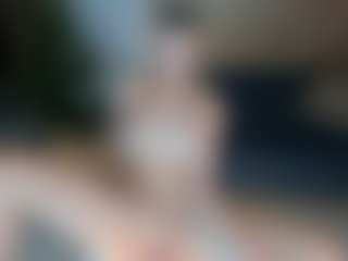 SQUIRTER DOLL's Live Sex Cam Show