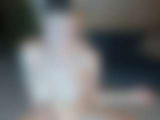 SQUIRTER DOLL's Live Sex Cam Show