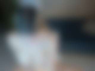 SQUIRTER DOLL's Live Sex Cam Show