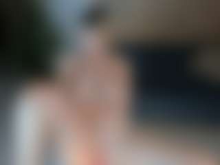 SQUIRTER DOLL's Live Sex Cam Show