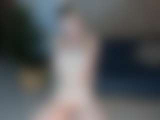 SQUIRTER DOLL's Live Sex Cam Show