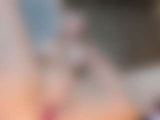SQUIRTER DOLL's Live Sex Cam Show