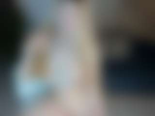 SQUIRTER DOLL's Live Sex Cam Show