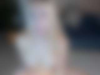 SQUIRTER DOLL's Live Sex Cam Show