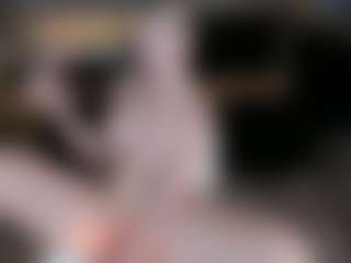 SQUIRTER DOLL's Live Sex Cam Show