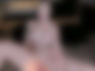 SQUIRTER DOLL's Live Sex Cam Show