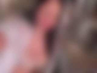 Live cam show with NinaMichelleX - Blowjob on Camsoda