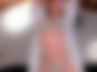 Live cam show with NinaMichelleX - Bikini on hotwifechat.live