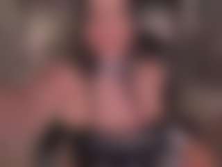 Live cam show with NinaMichelleX - Bikini on CamwithHer
