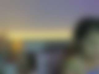 Live cam show with Victoria-Rouse - Oil on crypto-cams