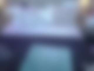 Live cam show with Victoria-Rouse - Shaved Pussy on Camsoda