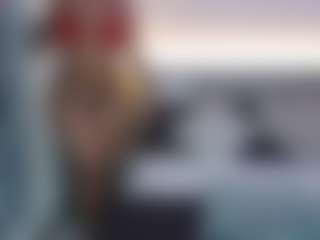 Live cam show with Victoria-Rouse - Twerk on CamSodaAdn
