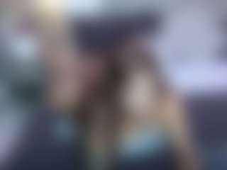 Live cam show with Victoria-Rouse - Tease Brown Hair on Soda Cam