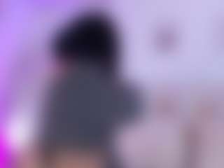 Live cam show with wildy shawty - Smoking on xblisslive.com