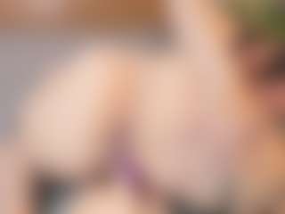 Live cam show with Kinkymorning - BBW on live18s.com