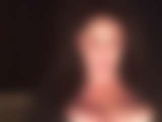 Live cam show with VivienLe - Double Penetration on eurowanks.com