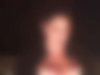 Live cam show with VivienLe - Shaved on Camsoda