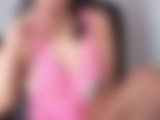 giseelleee MILF webcam performer live streaming
