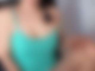 Live cam show with giseelleee - Camel Toe on Camsoda