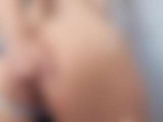 giseelleee's Live Sex Cam Show