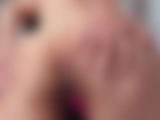giseelleee's Live Sex Cam Show