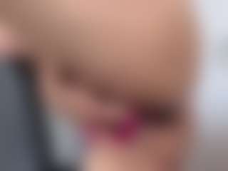 giseelleee's Live Sex Cam Show