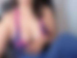 Live cam show with giseelleee - Camel Toe on dasdasdadada.com