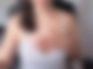Live cam show with giseelleee - Middle Aged on xfollow cams
