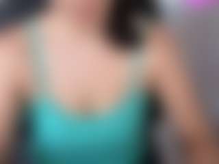 giseelleee MILF webcam performer live streaming