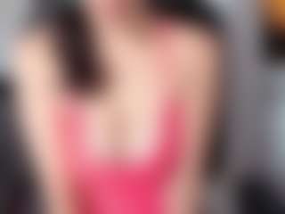 Live cam show with giseelleee - Lush MILF on liverealitysex.com